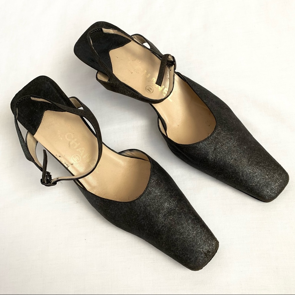 Authentic Chanel Shoes. MAKES YOUR FEET LOOK SLIM